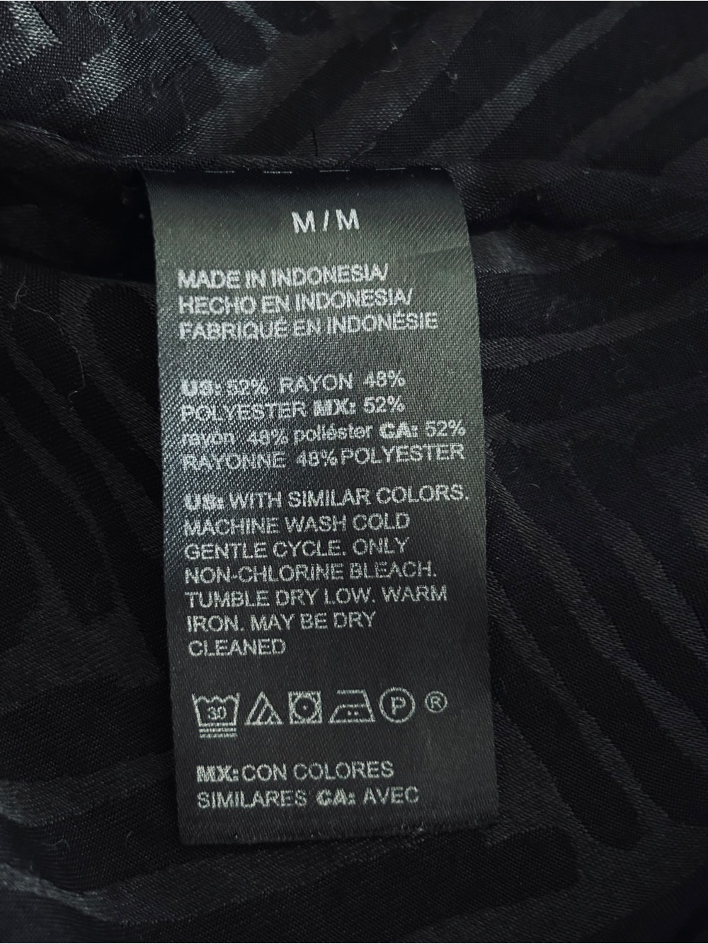 4/$20 White House Black Market Black Satin Zebra Print Surplice Blouse Medium - Picture 6 of 6